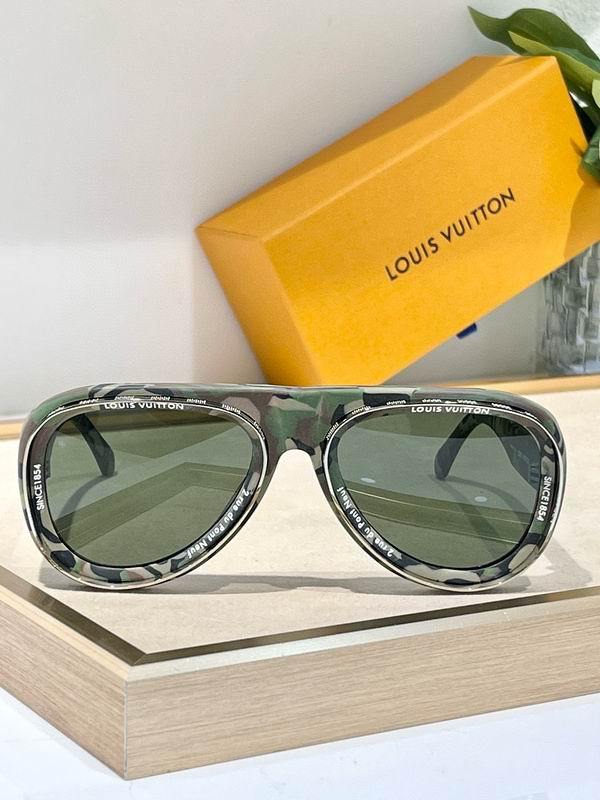 LV Sunglasses 836